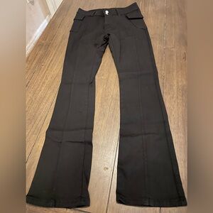 🔴 Black Jeans